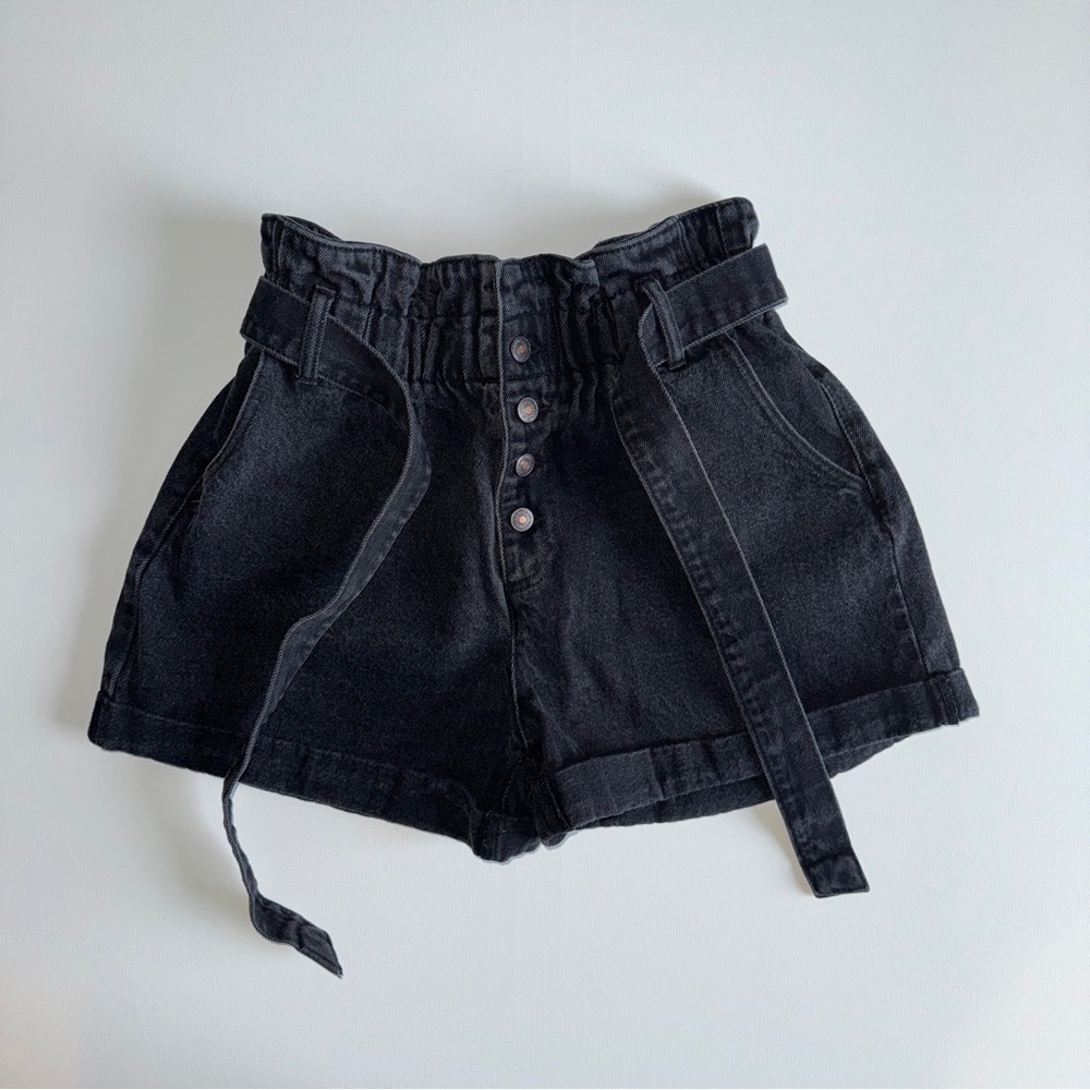 Black Denim Paperbag Shorts Size 29 Belted Waist High Rise Button Fly